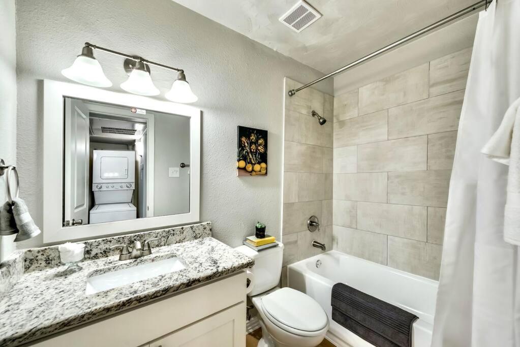 The Hidden Gem Near Downtown Dallas Exterior photo